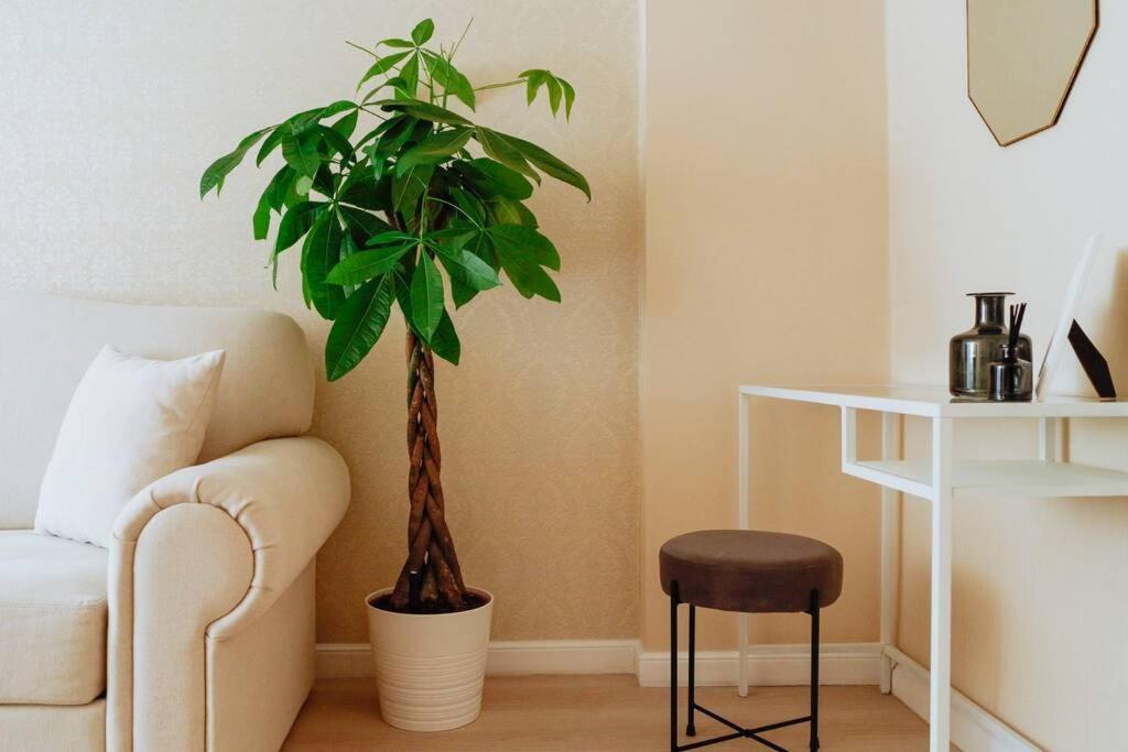 Elegant Vibes Apartment Next To Obor Market Bukarest Exterior foto